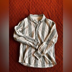 American Eagle Button Down